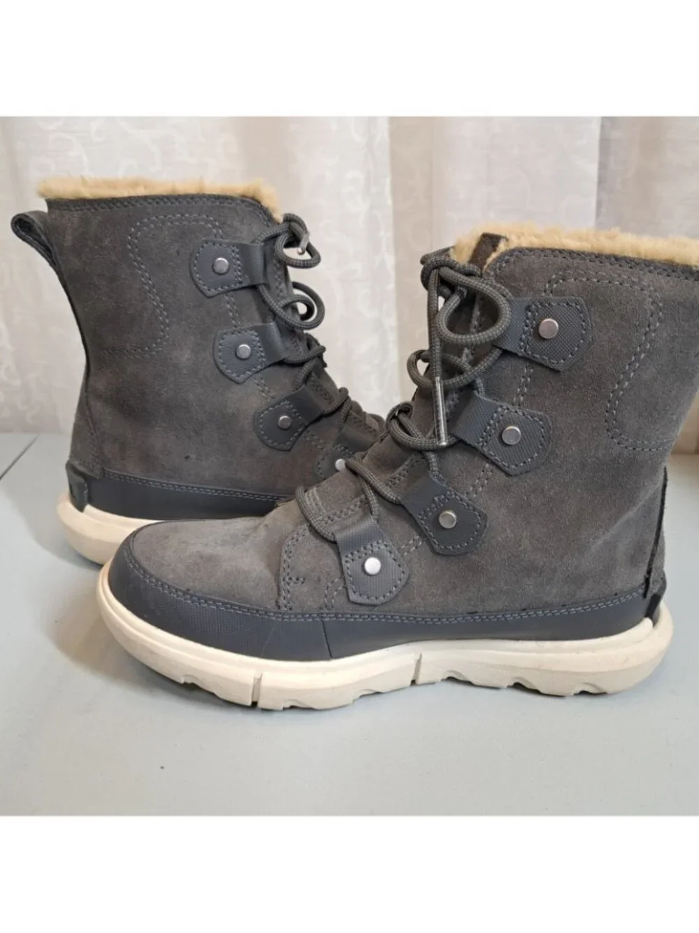 Sorel Explorer II Joan Boots Womens Sz 6.5 Gray Suede Faux Fur Waterproof Winter